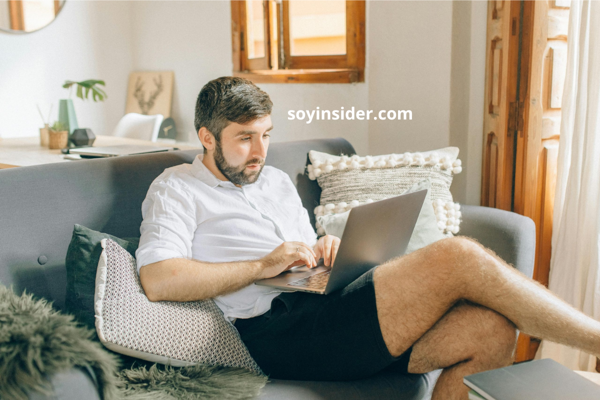 crecimiento de empleos digitales en España en la última década con sueldos superiores a la media nacional.