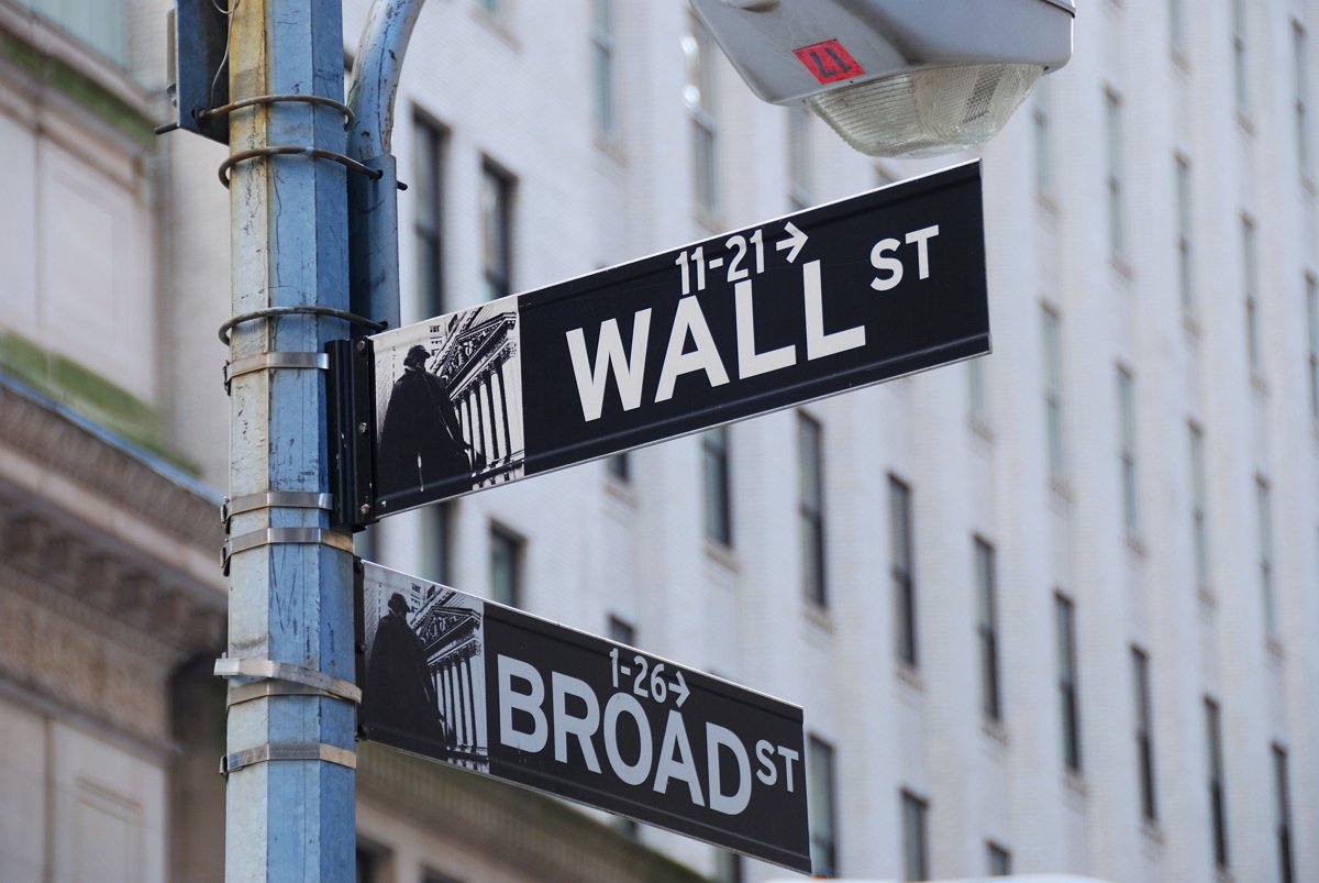 dolar estadounidense y wall street