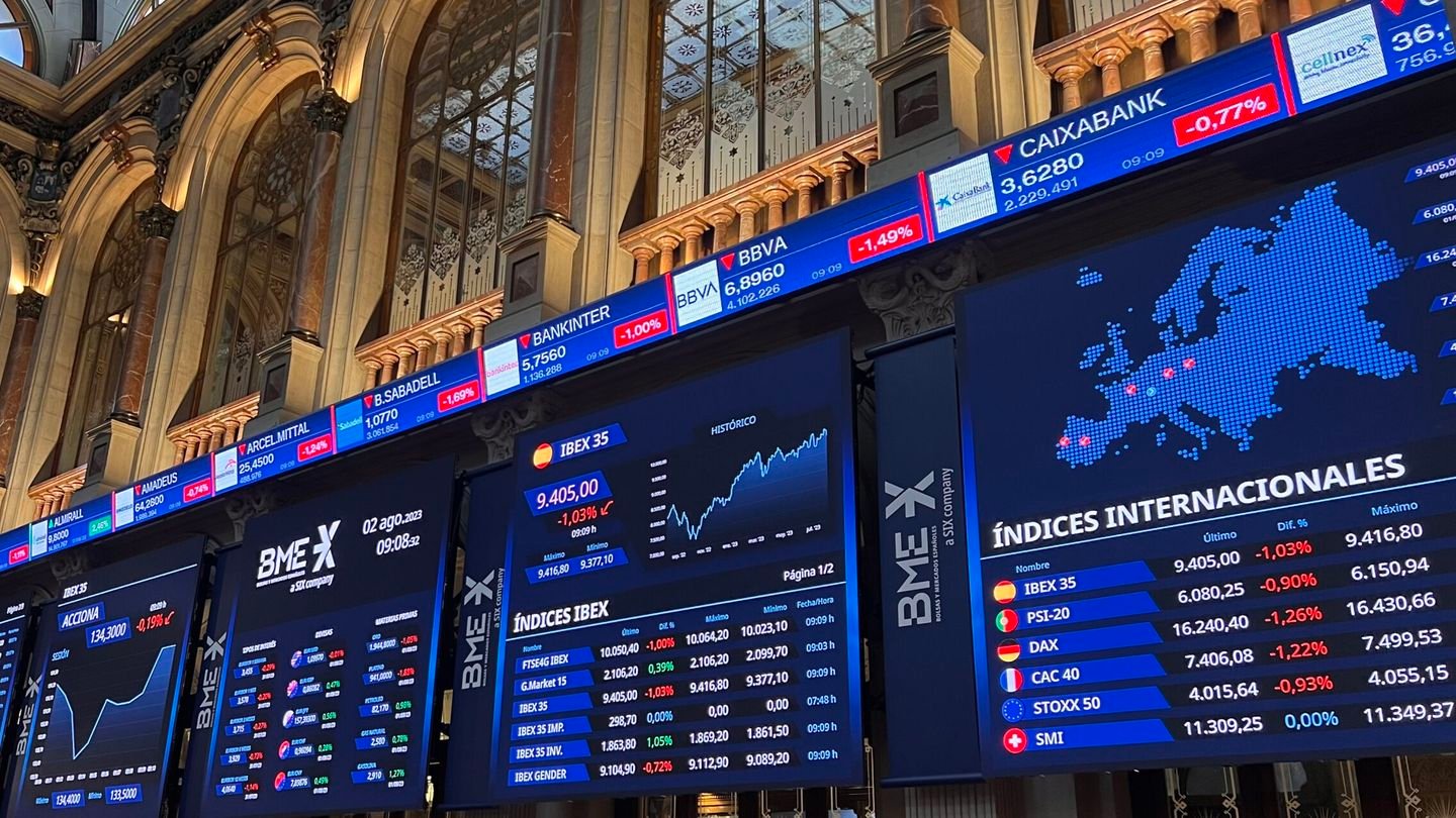 IBEX 35 sube un 0,5% impulsado por bancos y petróleo
