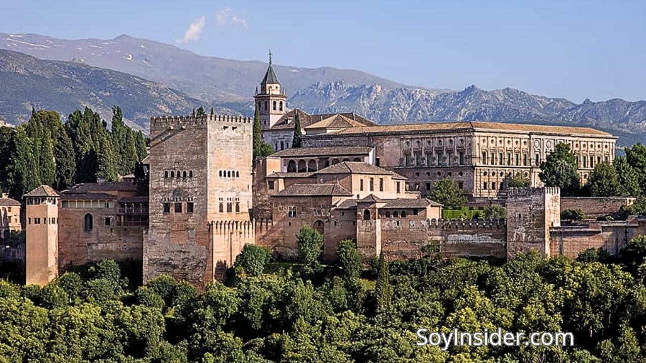 La Alhambra de Granada, Patrimonio de la humanidad de España