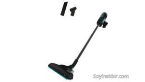 Imagen de una aspiradora de escoba Cecotec Conga Popstar 600 Vital con cable. El diseño es moderno y ligero, en color negro y detalles turquesa. Incluye dos accesorios: una boquilla para rincones y un cepillo pequeño, ideales para diferentes tipos de limpieza. Texto visible en la imagen: "SoyInsider.com".