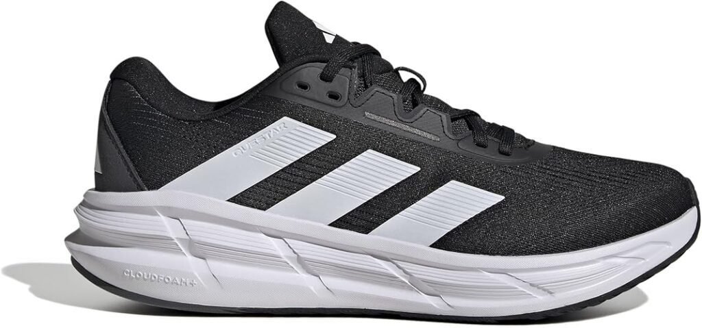 Imagen de las zapatillas para correr Adidas Questar 3 Running Shoes para hombre. Diseño deportivo, ligero y cómodo, ideal para correr y entrenar. Modelo en color moderno con tecnología de amortiguación para máximo confort.