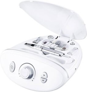 Imagen del producto Beurer MP 100: estación profesional eléctrica para manicura y pedicura, diseño ergonómico con accesorios incluidos, ideal para el cuidado completo de uñas en casa o uso profesional.