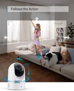 Cámara de vigilancia WiFi interior eufy Security IndoorCam en color blanco, diseño compacto y moderno, ideal para monitoreo en el hogar, con visión nocturna, detección de movimiento y grabación en alta definición.