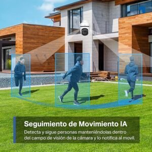 Imagen de la cámara de vigilancia Tapo C520WS para exterior, con diseño compacto y moderno, ofrece rotación de 360°, resolución 2K QHD y visión nocturna en color con tecnología Starlight. Ideal para seguridad del hogar y monitoreo en exteriores.