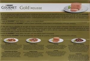 Imagen de producto GOURMET Gold Mousse, Comida Húmeda para Gato Adulto. Muestra variedad surtida con sabores de pescado del océano, pavo, hígado y buey en presentaciones individuales. Alimento premium en textura mousse, ideal para gatos exigentes. Envase atractivo que resalta calidad y sabor.