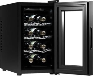 Vinoteca Cecotec Bolero GrandSommelier 830 CoolCrystal para 8 botellas, diseño elegante, enfriamiento termoeléctrico silencioso y temperatura regulable ideal para conservar el vino en perfectas condiciones.