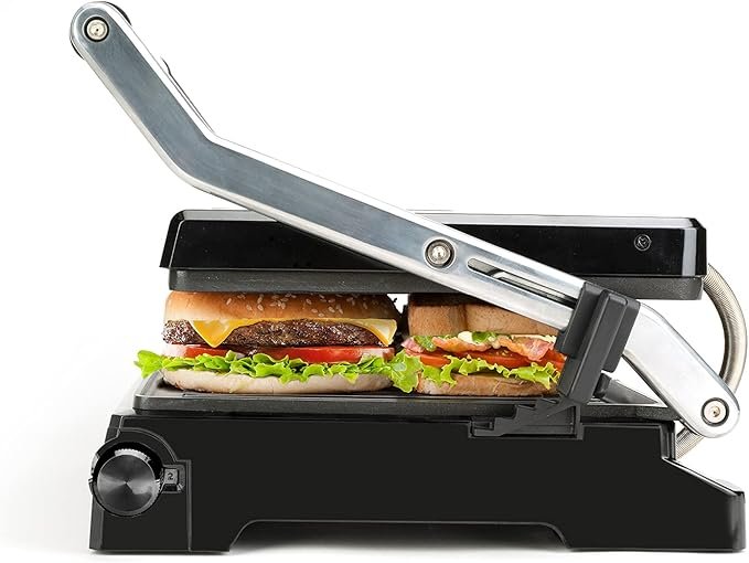 Imagen de producto de la parrilla plancha Black+Decker BXGR2200E, con una potencia de 2200W - Opiniones.