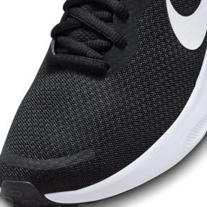 Zapatillas para correr mujer NIKE Revolution 7 en color original, vista lateral destacando su diseño ligero, suela acolchada y tejidos transpirables ideales para running femenino.