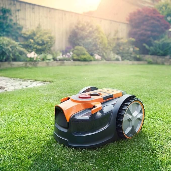 Robot cortacésped eléctrico LawnMaster VBRM16 OcuMow™ para jardines de 100 m² - Opiniones y características - Corte de 20-60 mm