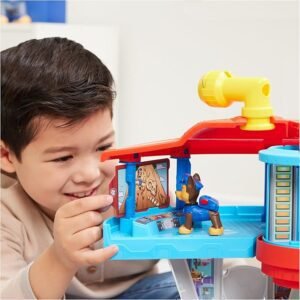 Imagen del producto PATRULLA CANINA - CENTRO DE MANDO con Torre de Control interactiva, lanzador de coches, figura de Chase y coche de policía incluidos, ideal para niños y fans de la serie animada.