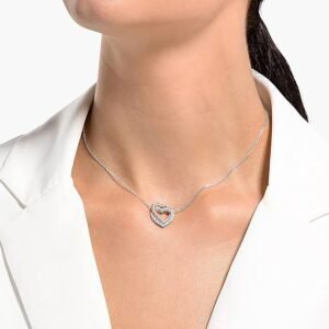 Mejor colgante Swarovski de la colección Hyperbola para mujer con la mejor calidad y precio. ¡Barato!