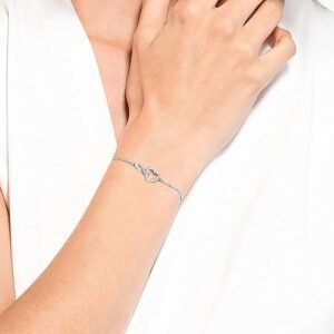 Swarovski Hyperbola Pulsera: Exclusividad y Belleza con Cristales Tallados ??