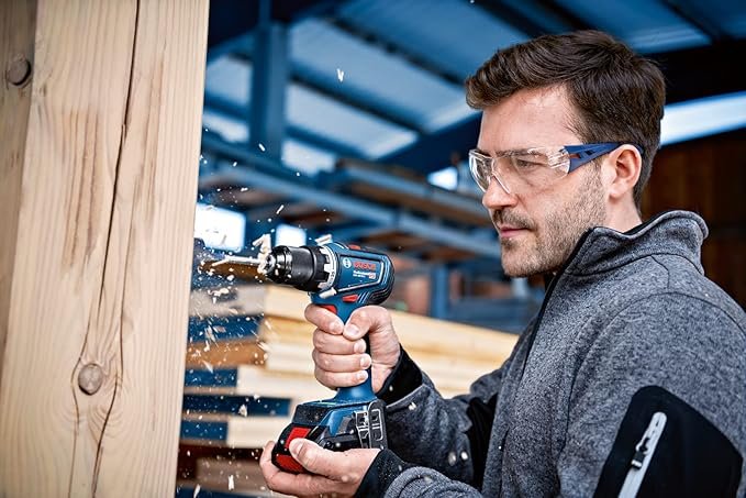 Conjunto Bosch Professional 18V System: GSR 18V-90C, GDX 18V-210C, GBH 18V-24C, GSA 18V-28 - Set de atornillador, llave de impacto, martillo y sierra sable.