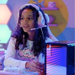 Mini nevera LED USB para gamers y estudiantes. Mantén tus bebidas frías mientras juegas con estilo. ¡Cómprala ya!