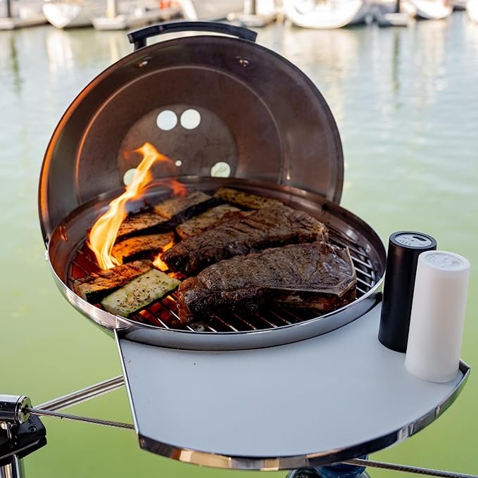 Parrilla de hervidor MAGMA Products Marine Kettle Portable Gas Grill, Original Size para Unisex Adulto en Plateado. Disfruta de la mejor calidad en parrillas portátiles para tus aventuras al aire libre.