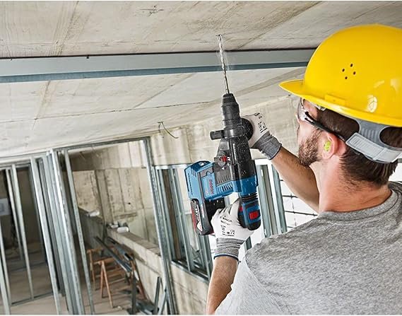 Opiniones Bosch Professional GBH 18V-26 F - Martillo perforador combinado a batería en L-BOXX 136.