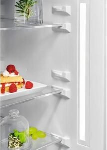 Frigorífico Combi con puerta de cristal, Libre Instalación, 2,01 m, NoFrost, Tecnología Twintech, MultiFlow, Display LED - Opiniones y características destacadas - Encuentra el mejor precio.