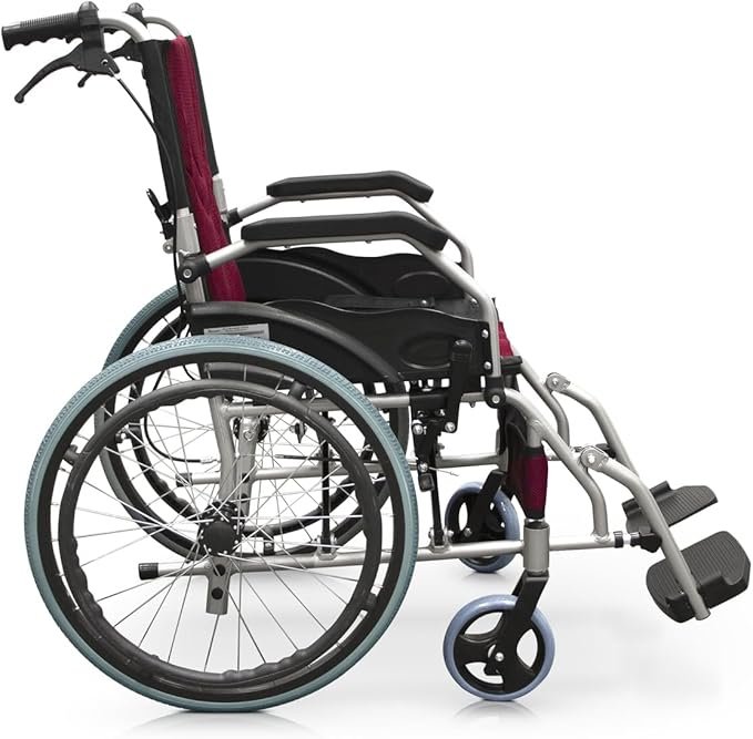 Opiniones QUIRUMED - Silla de ruedas plegable PRO LIGHT de aluminio | Fácil de manejar y plegar | Reposabrazos fijos, Reposapiés abatibles. ¡Descubre la comodidad y practicidad en cada movimiento con nuestra silla de ruedas! ¡No esperes más y hazte con la tuya ahora!