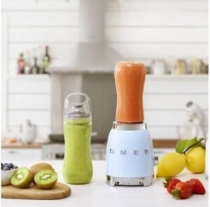 Mini Liquidificadora SMEG Anni50 en color azul céu PBF01PBEU - Opiniones y características