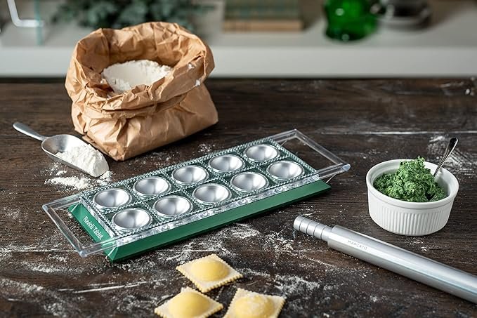 Opiniones Molde para Raviolis Marcato, Máquina para Raviolis, Formas para Raviolis Caseros - Imagen del producto: Molde para Raviolis Marcato con múltiples formas para hacer raviolis caseros perfectos.