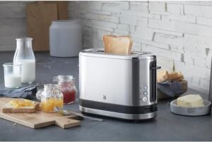 Opiniones WMF Kitchenminis - Tostadora Coup con 1 ranura, formato contacto, 600 W. ¡Consigue el tuyo ahora!