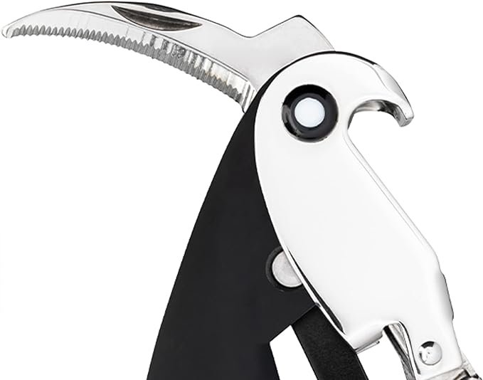 Imagen de producto: Sacacorchos Sommelier ALESSI Parrot en color plata con diseño de loro, ideal para abrir botellas de vino de forma elegante y sofisticada.