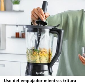 Batidora Bosch VitaPower Serie 4 MMB6177S, opiniones y cuchillas de acero inoxidable - Imagen del producto con recipiente ThermoSafe de 1,5 l