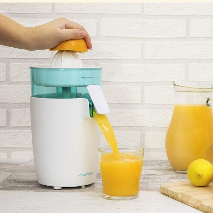 Opiniones Cecotec Exprimidor de Naranjas Eléctrico de Torre Zitrus TowerAdjust Easy 800 White. ¡Descubre por qué todos están hablando de este exprimidor! 800W de potencia y filtro de pulpa ajustable para disfrutar de deliciosos jugos de naranja recién exprimidos. ¡No te quedes sin el tuyo! #ExprimidorCecotec #ZitrusTowerAdjustEasy800 #ExprimidorNaranjas
