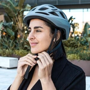 Opiniones Cecotec Casco UrbaNoy Montaña para Bicicletas y Patinetes Eléctricos BrainGuard Urban y Sprinter - Cascos de alta calidad para la protección de tus paseos en ciudad y montaña. ¡Compra ya el tuyo!